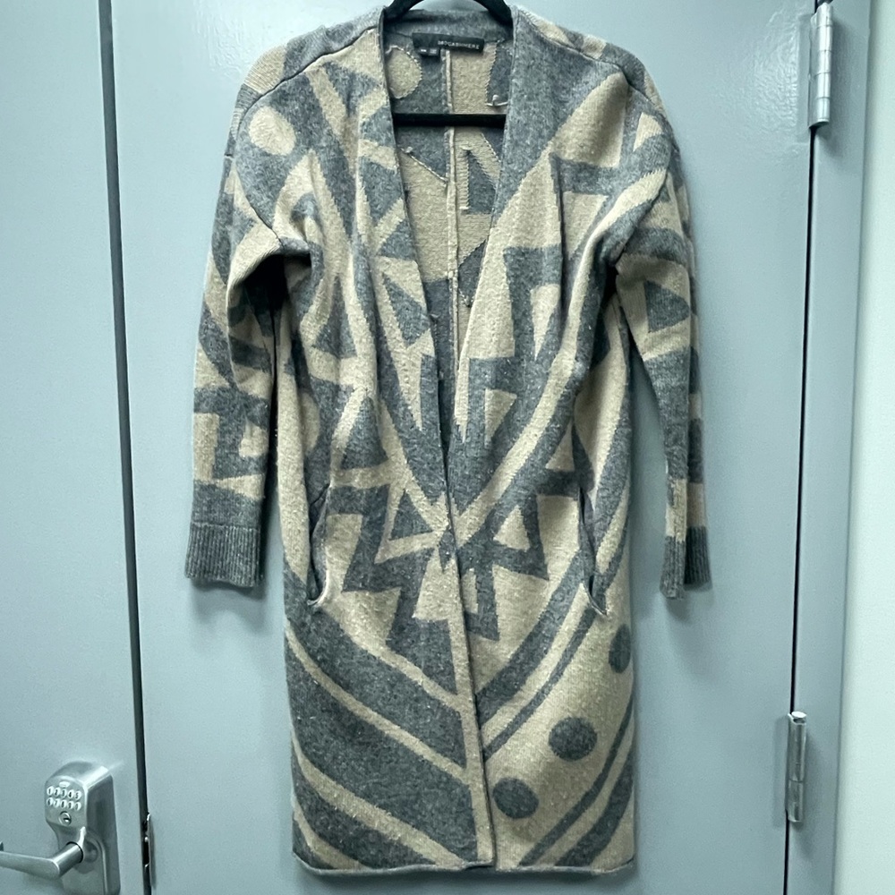 360 Cashmere Taupe and Gray Geometric Long Sleeve Wool/Cashmere Open Cardigan